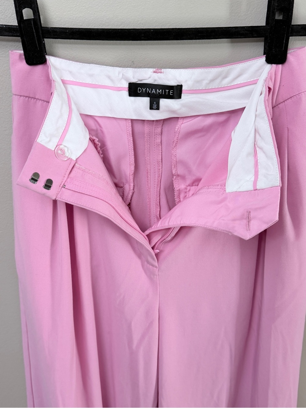 Dynamite Pink Wide Leg Pleated Dress Pants Trousers 6 - Picture 4 of 9
